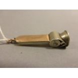 9ct Gold panelled cigar cutter