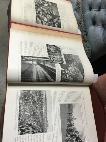 Book - Vol 1 & 2 With The Flag to Pretoria by Harmsworth - Image 3 of 3