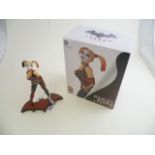 Boxed DC Collectables Batman : Arkham City Harley Quinn Statue (vg)