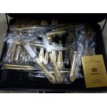 Briefcase Canteen of Bestecke 23/24ct Gold Plated Cutlery