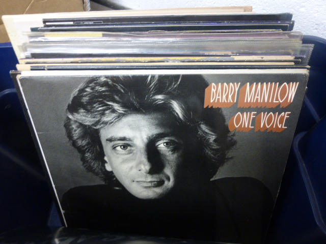 Vinyl - Collection of Barry Manilow LP's and singles (30 in total) plus programmes, tickets and - Image 2 of 2