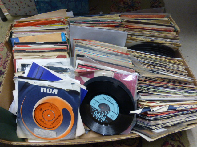 Vinyl - Large collection of 45's including Rock & Pop from the 60's, 70,s & 80's inc Abba, The