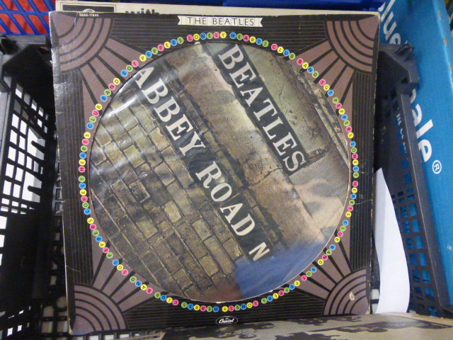 Vinyl - The Beatles and The Rolling Stones - a nice collection of The Beatles lp's Please Please Me, - Image 2 of 8