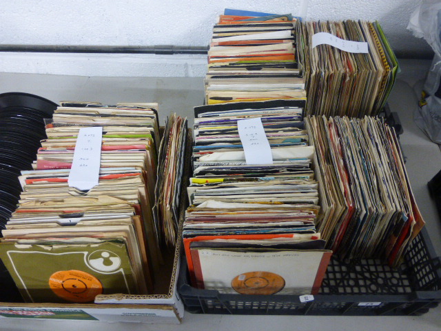 Vinyl - 45's - 500+ from the 60's onwards. Genres, dates and conditions vary. 100 without sleeves