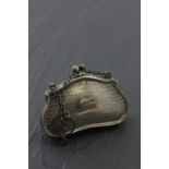 Small Silver Purse with engine turned decoration with a finger chain, Birmingham 1912