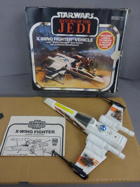 Boxed Palitoy Star Wars Return Of The Jedi X-Wing Fighter Vehicle with instructions. Tatty box - Image 2 of 3