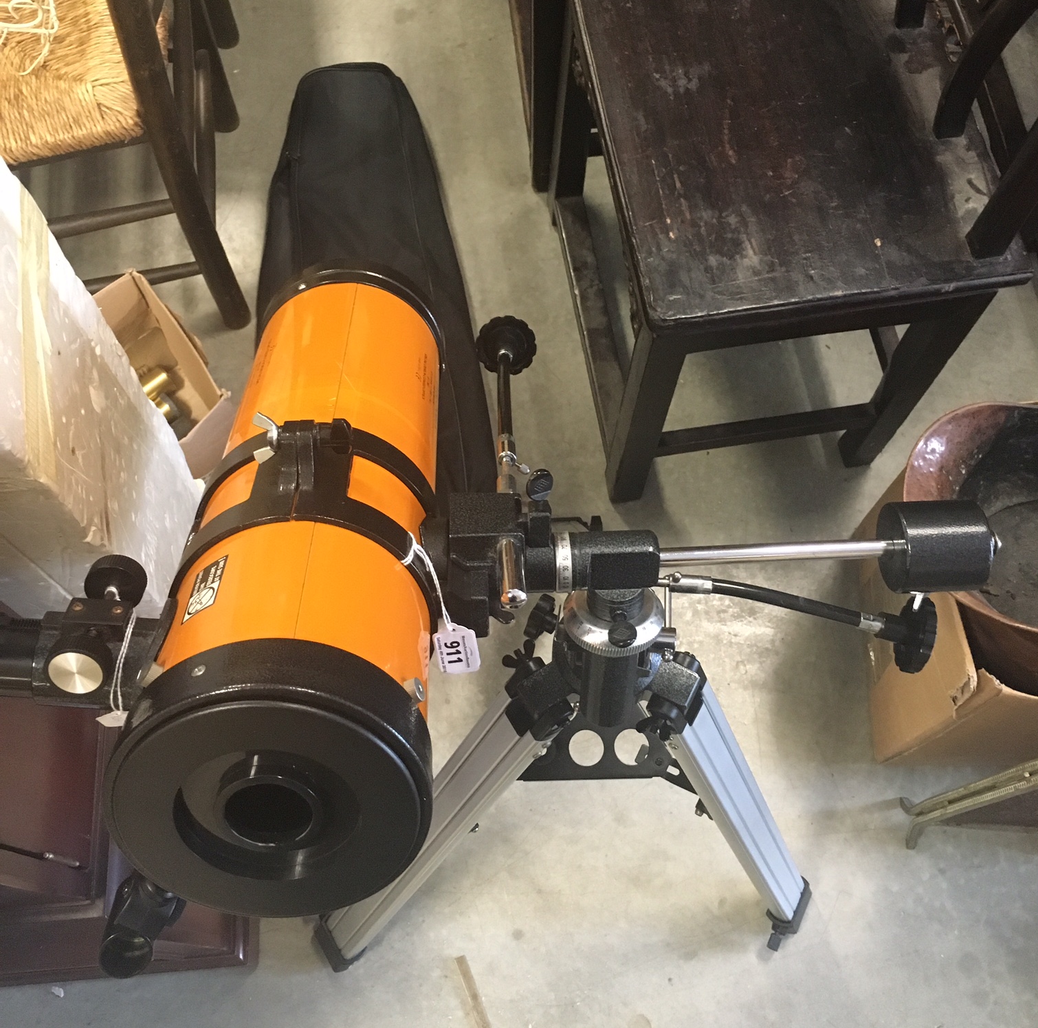 Konus Electronic Type Newton Telescope on Tripod Stand - Image 3 of 3