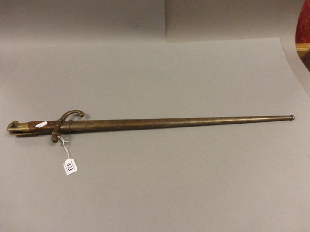 French Gras bayonet and scabbard with matching seial numbers