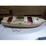 Vintage tin plate clockwork model boat 16" approx in length