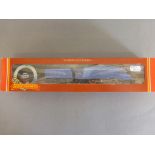 Model Railway - Boxed Hornby OO gauge R372 LNER Class A4 Loco 'Seagull' with paperwork