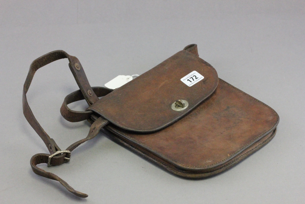 Early 20th century Leather Satchel / Bag possibly Hunting or Shooting