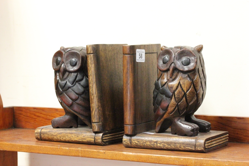 Pair of Wooden Carved Owl Bookends