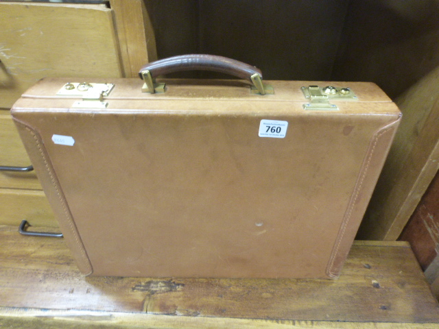 Papworth Leather Luggage Briefcase with key