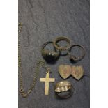 A 9 carat gold ring and various gold items items