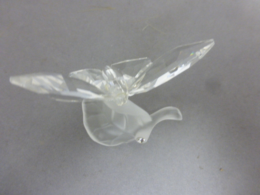 Boxed Swarovski Silver Crystal Butterfly on a Leaf 7615000003 63mm