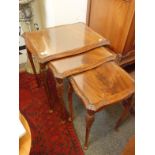 Nest of 3 walnut coffee tables with glass tops