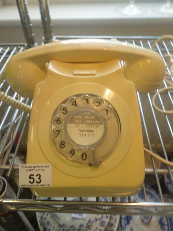 Cream retro telephone model 746F