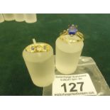 18ct gold Ladies ring set with small stone and 1 other 18ct gold Ladies ring set with blue stone,