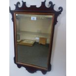 c 1800 mahogany Georgian wall mirror with gilt interior 14 x 18 inches