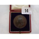 Victoria bronze medal 1837-1897 fitted box