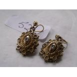 A pair Victorian 15ct diamond set earrings 2g