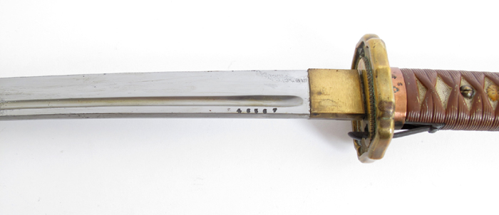 1939-1945 Japanese military non commissioned officer's katana sword. Cast aluminium grip in the form - Image 2 of 4