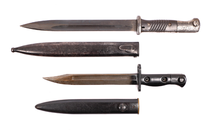 20th century, two bayonets. Second pattern example of the M1884/98 knife bayonet, with matching