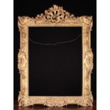 A Fine Early 18th Century English Carved & Gilded Picture Frame.