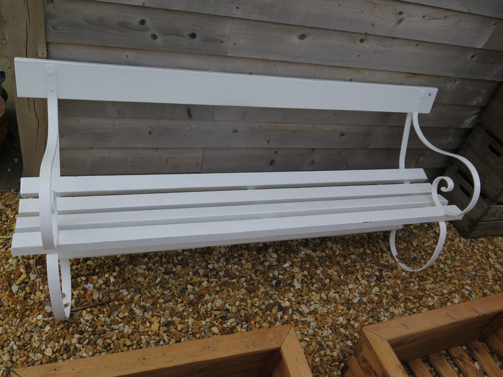 A white painted garden bench with painted iron ends - 185cm x 50cm x 77cm high - Image 2 of 2