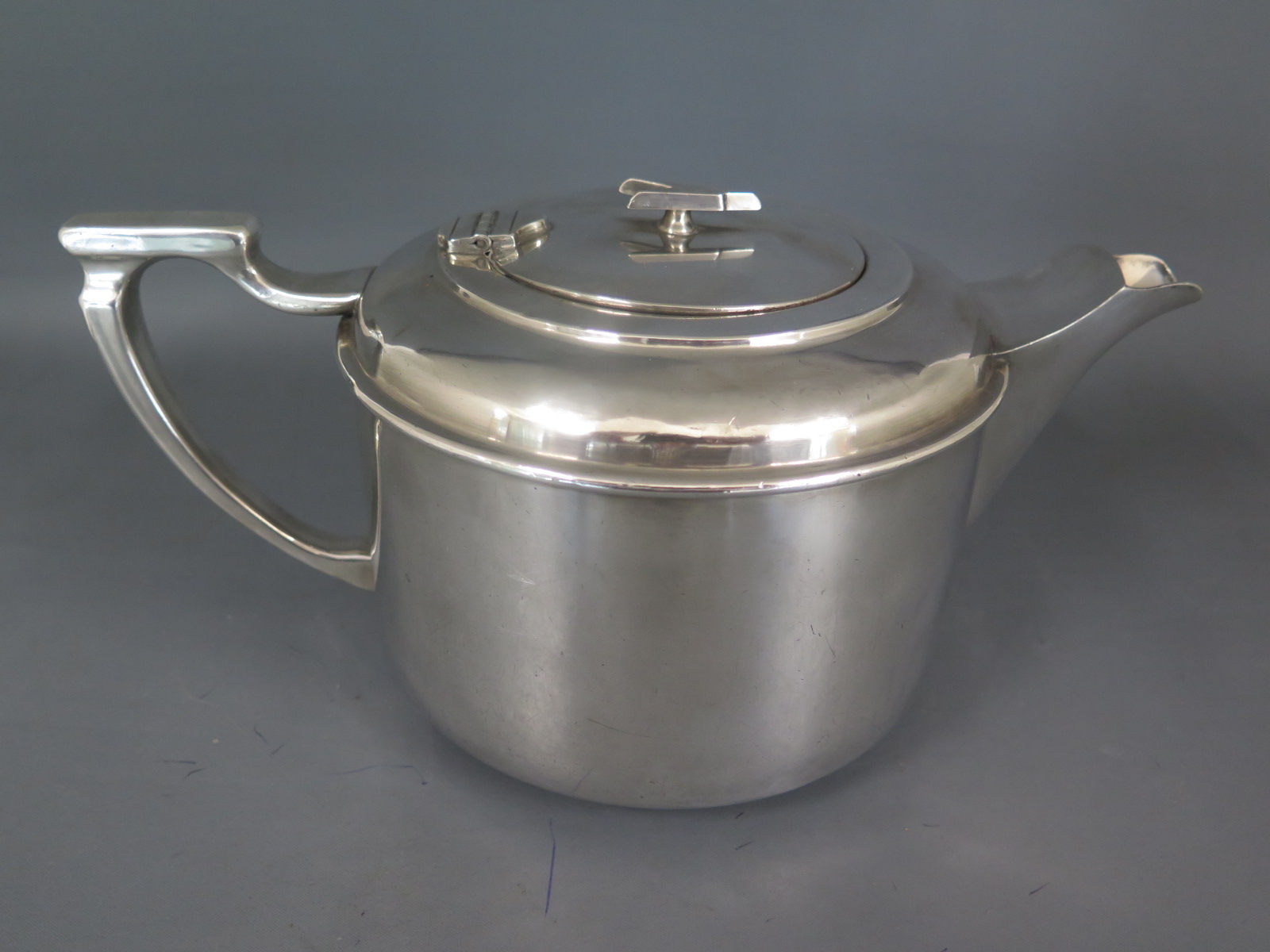 A Boac silver plated teapot marked made in England Gladwin Ltd Sheffield AW 24130 hand soldered