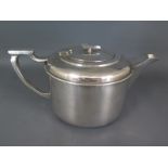A Boac silver plated teapot marked made in England Gladwin Ltd Sheffield AW 24130 hand soldered