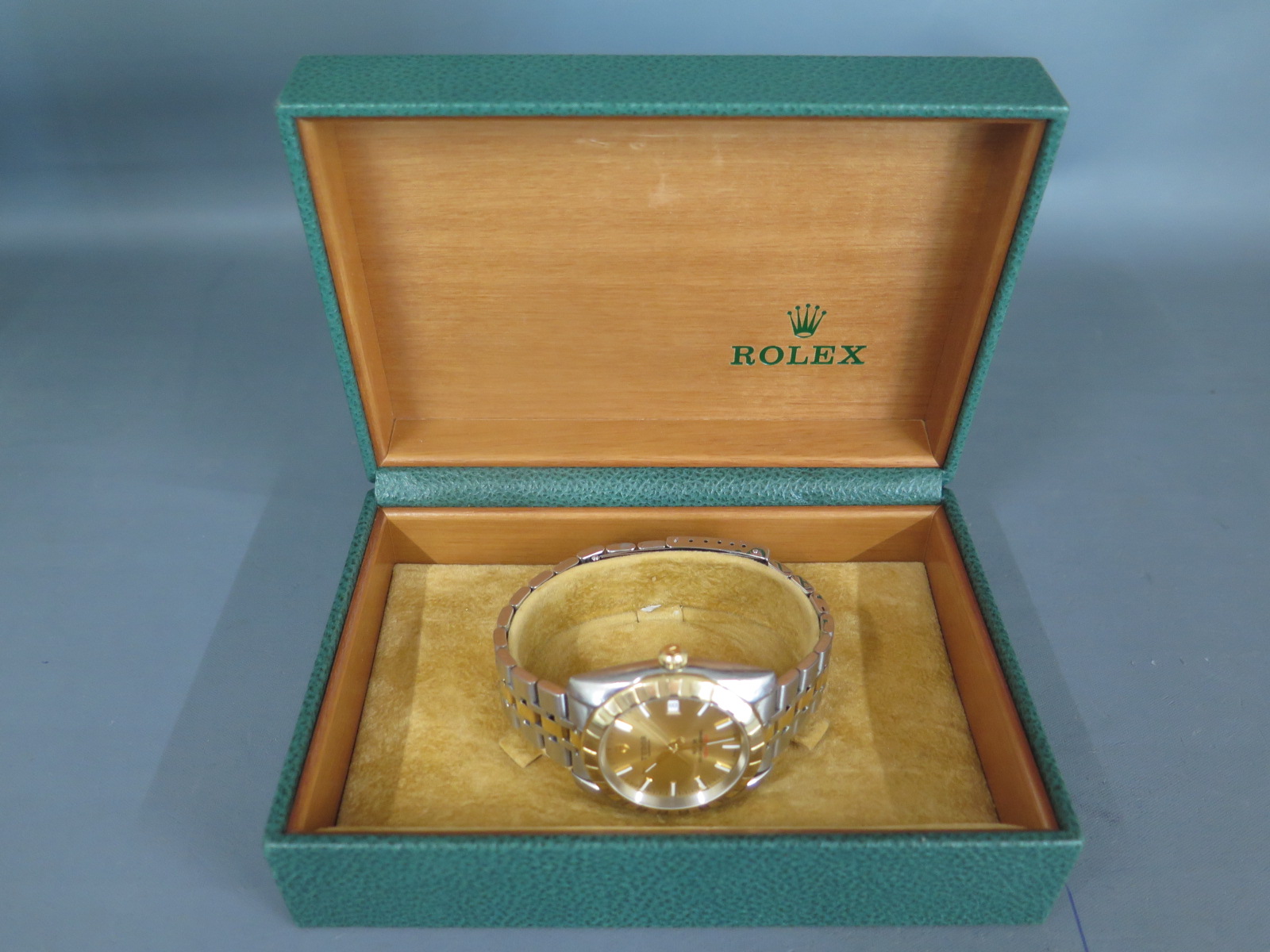 Rolex Tudor - A gents Geneva stainless steel and 18ct gold automatic wristwatch with gold colour