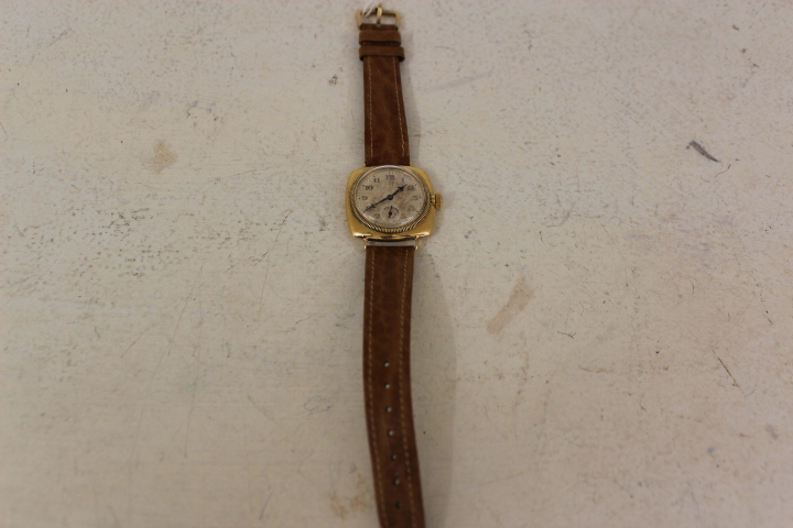 A vintage circa 1930's Gentleman's Rolex Oyster cushion shaped wristwatch 9ct gold case,