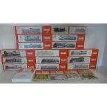 Wills Finecast OO gauge model Locomotive kits - 1 x LNER k3 CLASS, 1 x LNER A4 class,