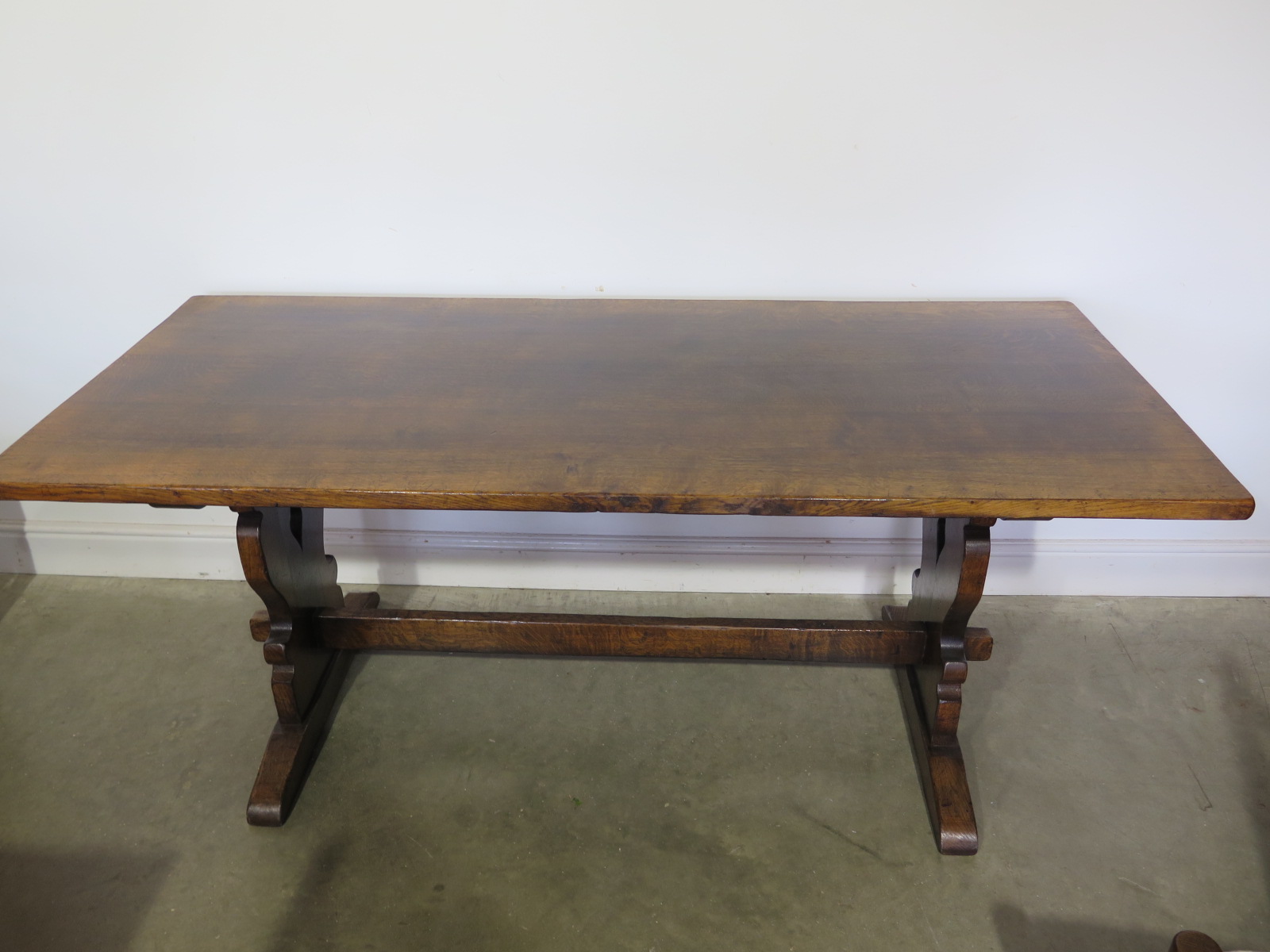 An oak refectory table from Titchmarsh and Goodwin - Height 76cm x 183cm x 80cm with six oak - Image 2 of 3