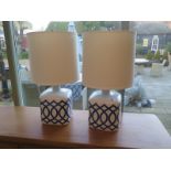 A pair of modern table lamps - Height 64cm