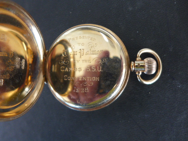 A 9ct yellow gold 16 jewel pocket watch - Width 5cm - top wind, - Image 2 of 3