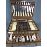 A 1920's/30's box of cutlery, 8 piece setting by Gee and Holmes Ltd, Sheffield,