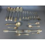A collection of Georgian and Victorian silver flatware - Weight approx. 36.