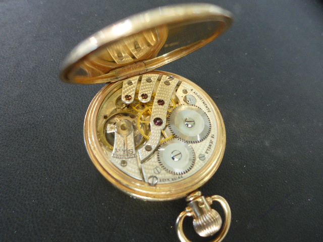A 9ct yellow gold 16 jewel pocket watch - Width 5cm - top wind, - Image 3 of 3