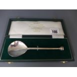 A silver Guild of Handicrafts spoon - London 1999 - Weight approx. 1.