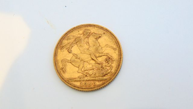 A Victorian full sovereign, 1890 - Image 2 of 2