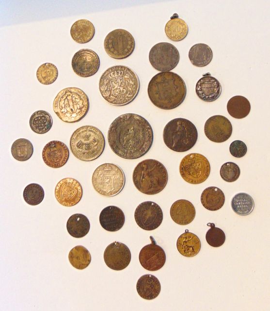 A mixed collection of 18th/19th and later English and European coinage, gaming tokens, etc - Image 2 of 2