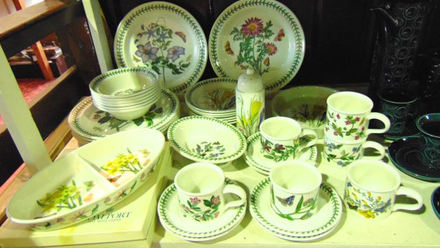 A quantity of Portmeirion Botanic Garden wares comprising a two sectional serving dish, six dinner