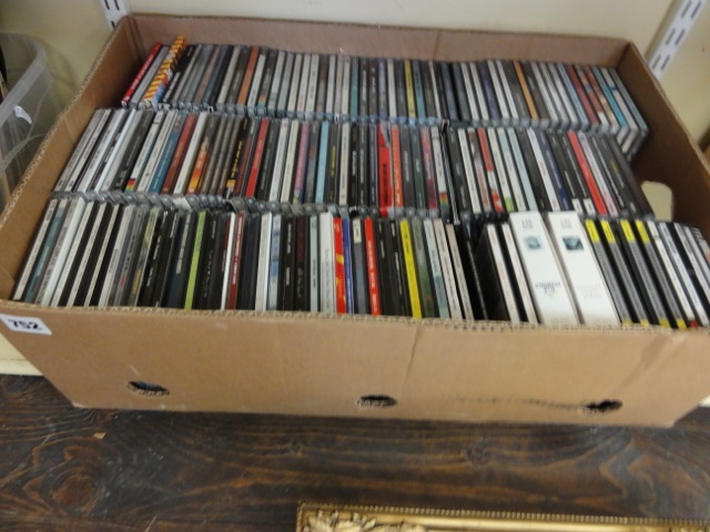 A collection of LPs including Bill Haley, John Denver, The Beatles, etc, a collection of vintage - Image 2 of 2