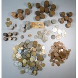 QUANTITY OF BRITISH AND FOREIGN COINS INCLUDING A FEW OLD SILVER, SWITZERLAND AND A QUANTITY OF