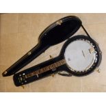 FENDER BANJO WITH CASE AND STAND