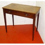 GEORGE III MAHOGANY SIDE TABLE WITH A DRAWER, ON TAPERING LEGS (74 cm x 83 cm x 44.5 cm)