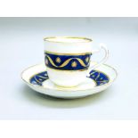 FLIGHT WORCESTER CUP AND SAUCER CIRCA 1790 WITH COBALT BLUE BANDING AND GILT DECORATION (SOME WEAR)