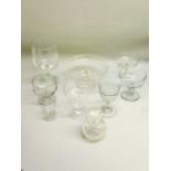 A GOOD QUANTITY OF VICTORIAN AND EDWARDIAN GLASS